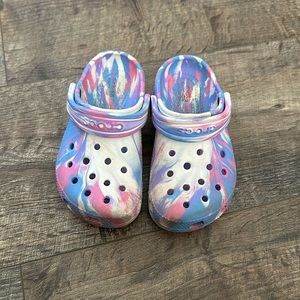 Toddler crocs